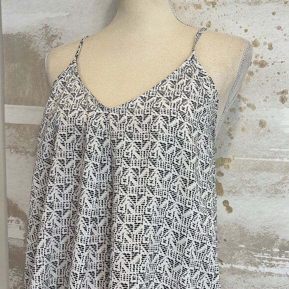 Abstract ZOA NEW YORK Racerback Hi-Low blouse - Picture 2 of 9